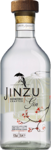 Distinctively crafted Gin 700 ml