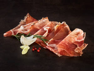 Speck mit roten Beeren ca. 100 g