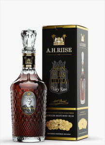 A. H. Riise Non Plus Ultra Very Rare Rum 700 ml